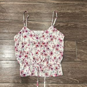 Cupcakes and Cashmere Cortina Top. Size XS (fits like an XS/S)